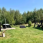 Uroczy,dom Strazaka Golubie ,niedaleko Stoku Koszalkowo ,balia,sauna,kominek,ognisko Sikorzyno