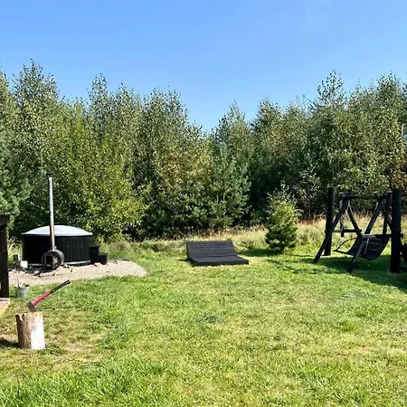 Uroczy Golubie ,niedaleko Stoku Koszalkowo ,balia,sauna,kominek,ognisko Sikorzyno